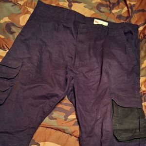 Men's Wrangler black working cargo pants wide leg